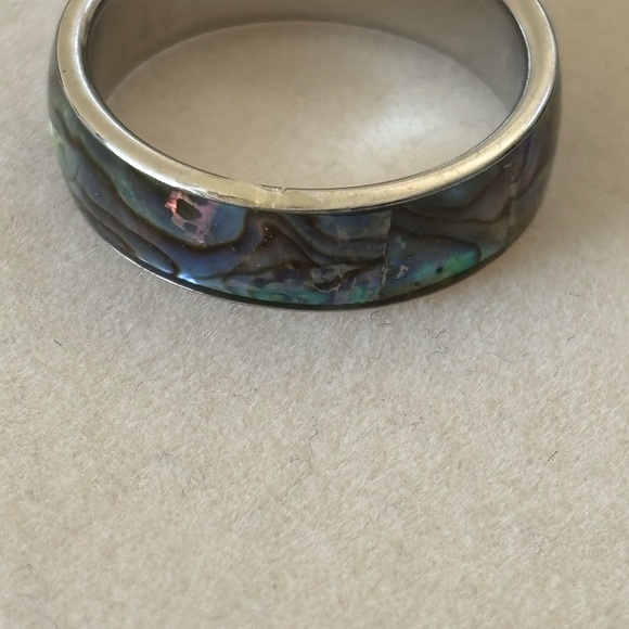 Blue and Green Iridescent Inlay Ring - Picture 4 of 4